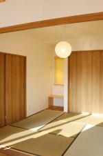 冬の日差しが気持ちよい和室