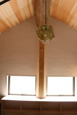 腰窓からの明り