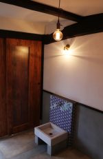 優しく灯る玄関土間