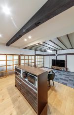 キッチンと和室をワンフロアの空間に