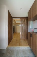 リビングまで開放感のある玄関ホール